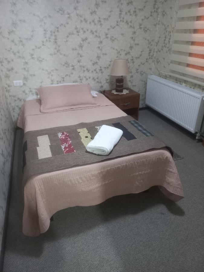 Hostal Don Pedro Puerto Natales Eksteriør bilde
